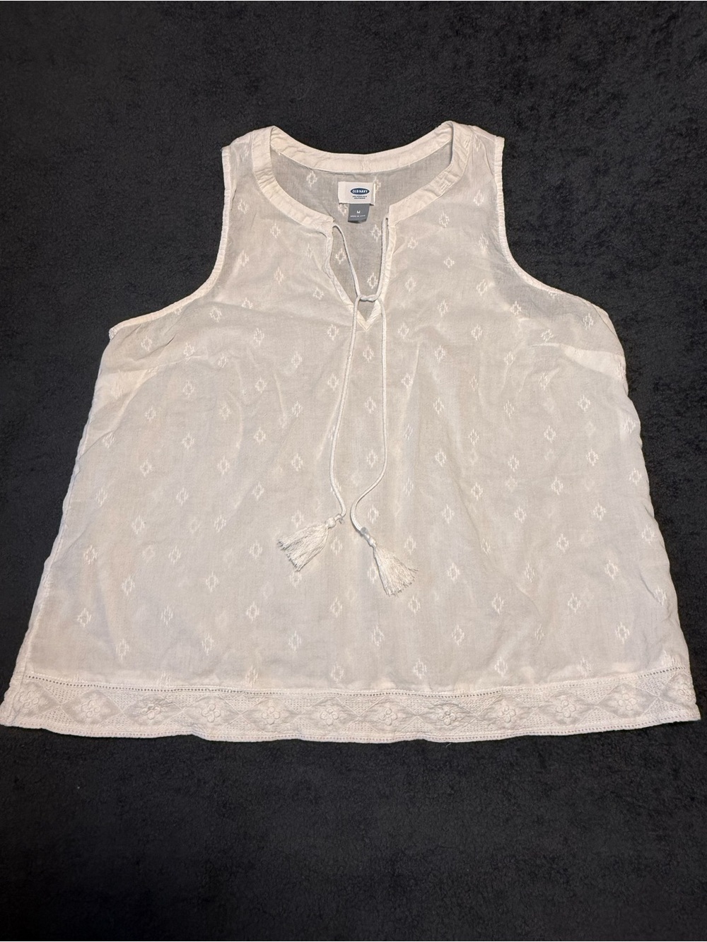 Old Navy white Sleeveless Tie-Front Embroidered Top